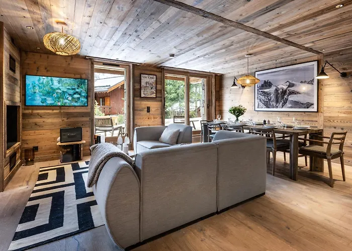 Falcon Lodge By Alpine Resorts