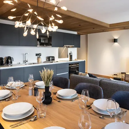 Falcon Lodge By Alpine Resorts Meribel Exterior photo