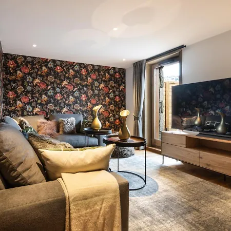 Falcon Lodge By Alpine Resorts Meribel Exterior photo
