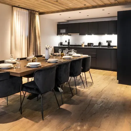 Falcon Lodge By Alpine Resorts Meribel Exterior photo